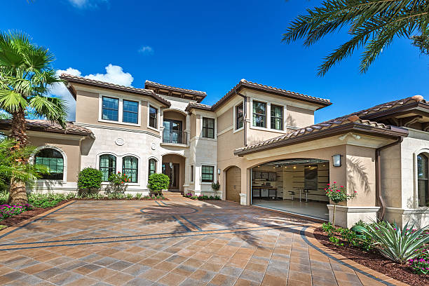 Best Driveway Paving Contractor  in Hermann, MO